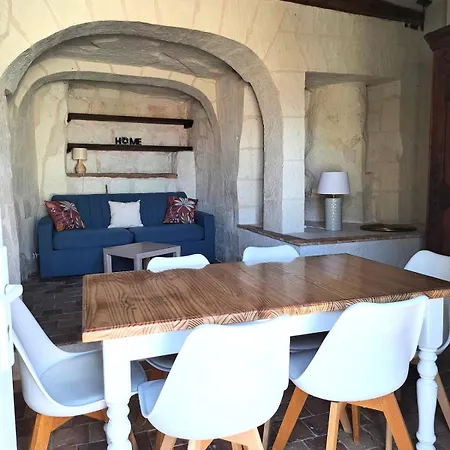 Le Chant Du Troglodyte Villa